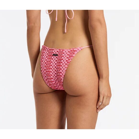 VINCA - ALINA Pink Crochet Triangle Bikini Set - Picture 2 of 6